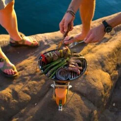 Biolite Portable Grill 11 Biolite Portable Grill -Camping Promotion go 127753 e