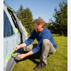 Coleman Meadowood 4 Person Large Tent With Blackout Bedrooms -Camping Promotion go 409171 e