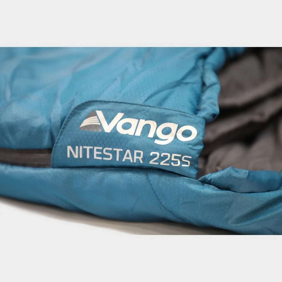 Vango Nitestar Alpha 225 Sleeping Bag 2 Vango Nitestar Alpha 225 Sleeping Bag - Image 2